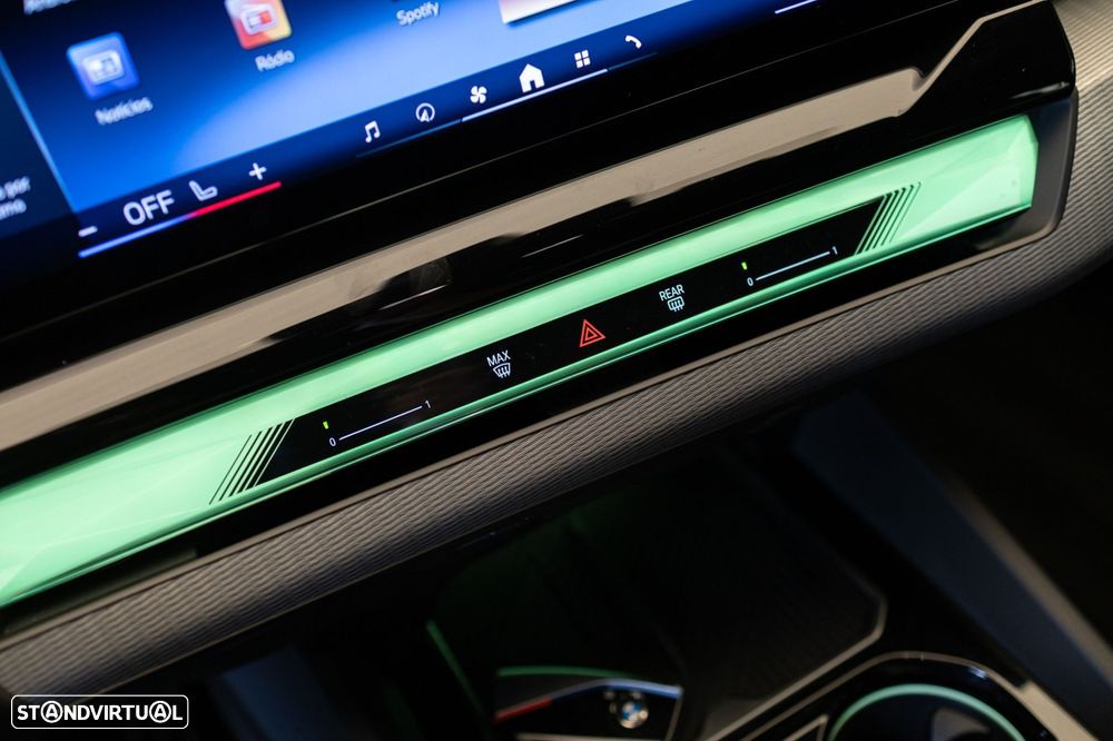 BMW 530 e Pack Desportivo M Pro - 18