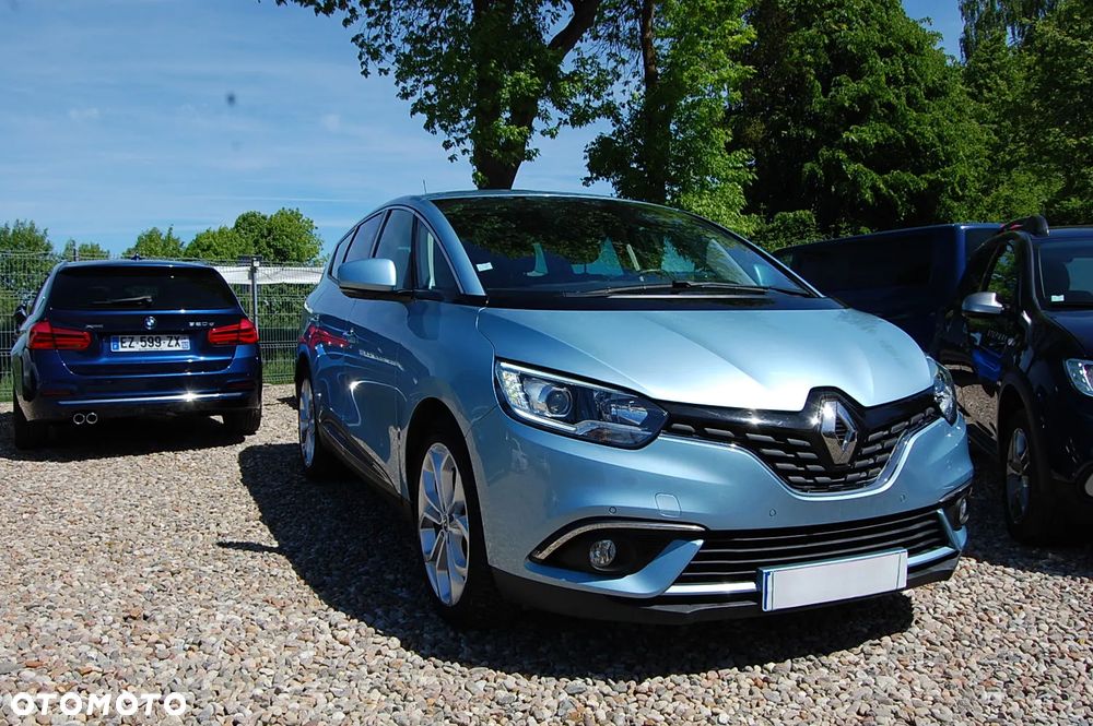 Renault Grand Scenic - 1