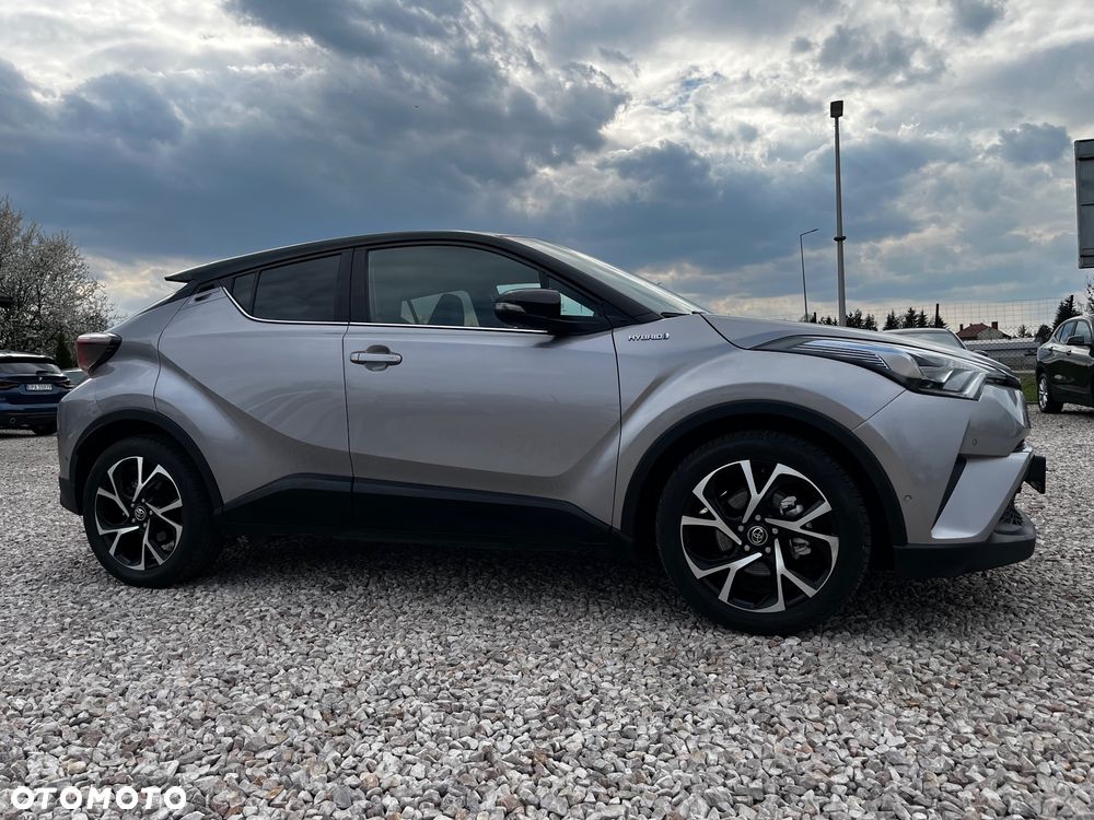 Toyota C-HR - 11
