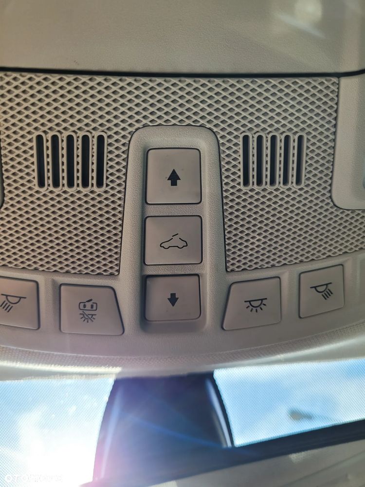 Ford Fusion - 18