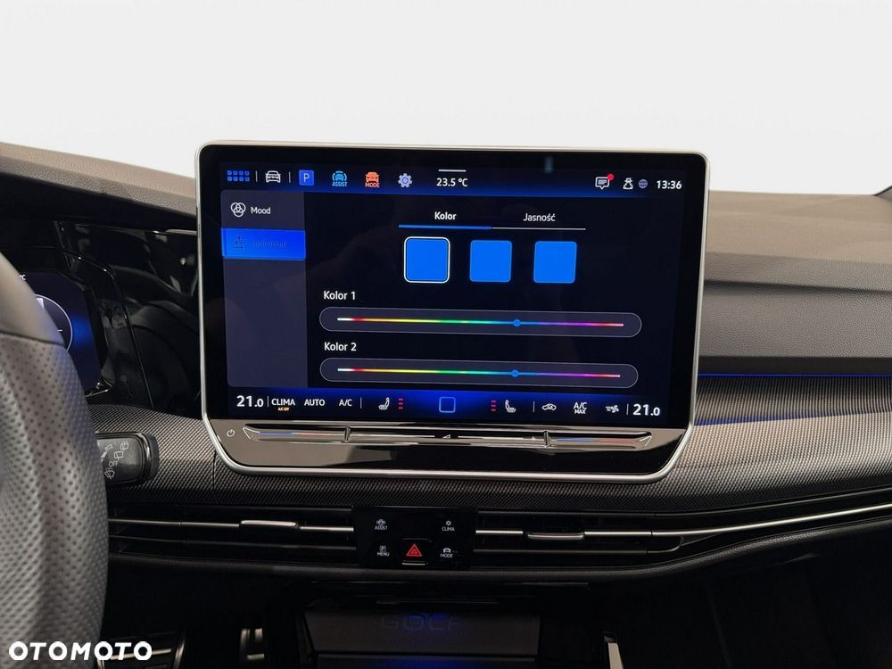 Volkswagen Golf Variant - 25