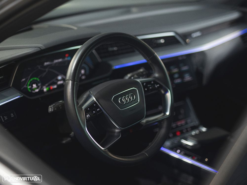 Audi e-tron 55 quattro S line - 20