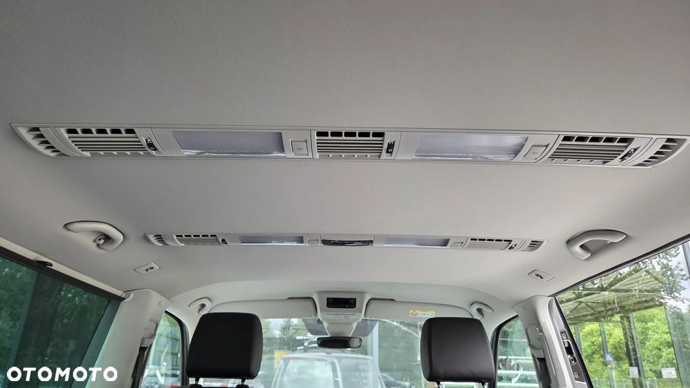 Volkswagen Multivan 2.0 TDI L1 Highline DSG - 28