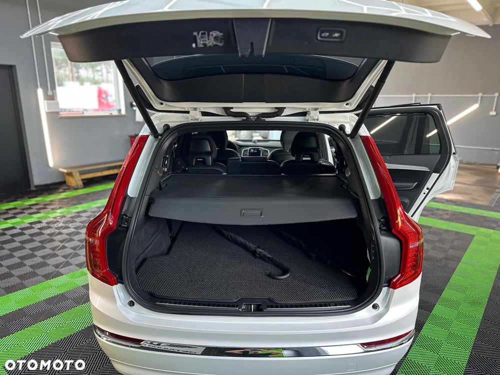 Volvo XC 90 B5 D AWD Geartronic Inscription - 11