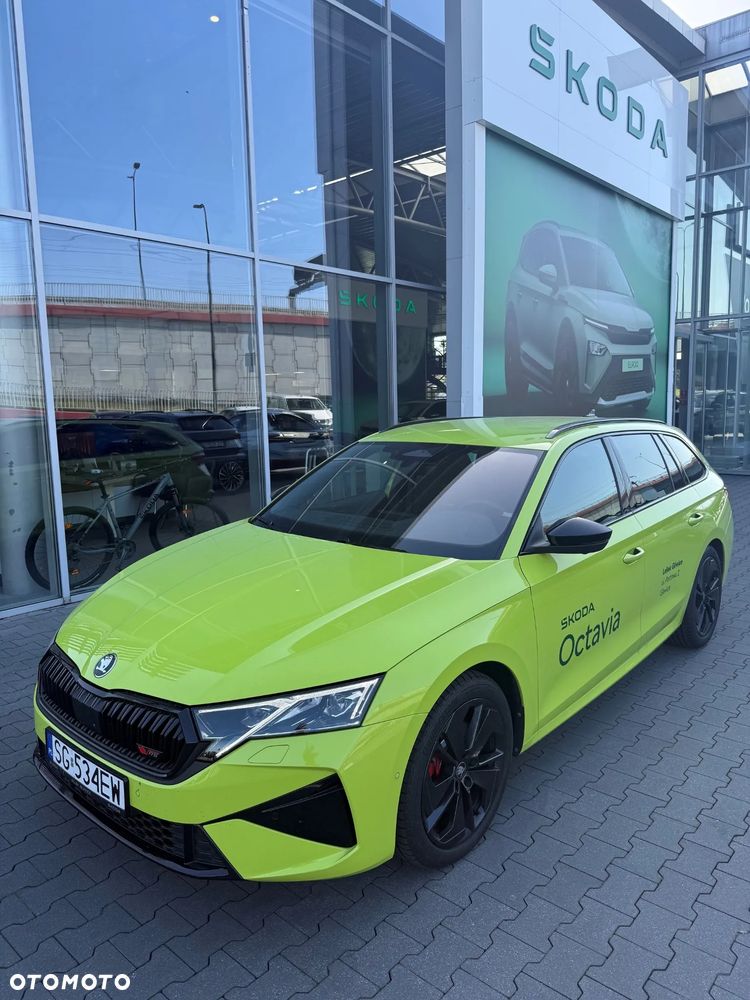 Skoda Octavia 2.0 TSI RS DSG - 1