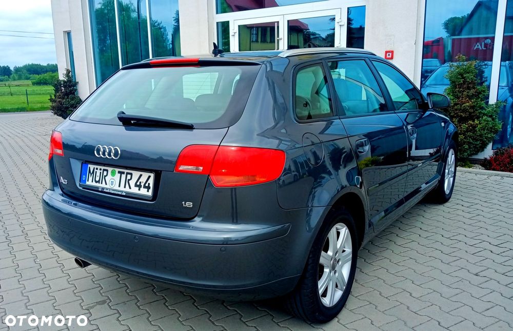 Audi A3 Sportback 1.6 Attraction - 5