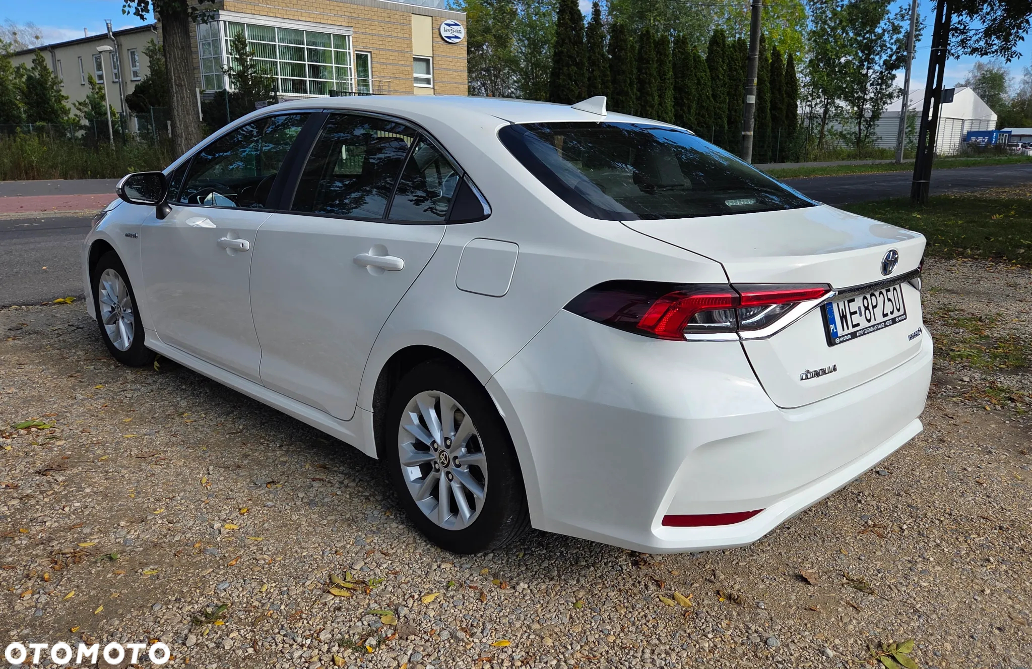 Toyota Corolla 1.8 Hybrid Comfort - 4