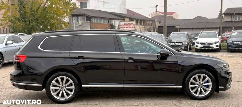 Volkswagen Passat - 10