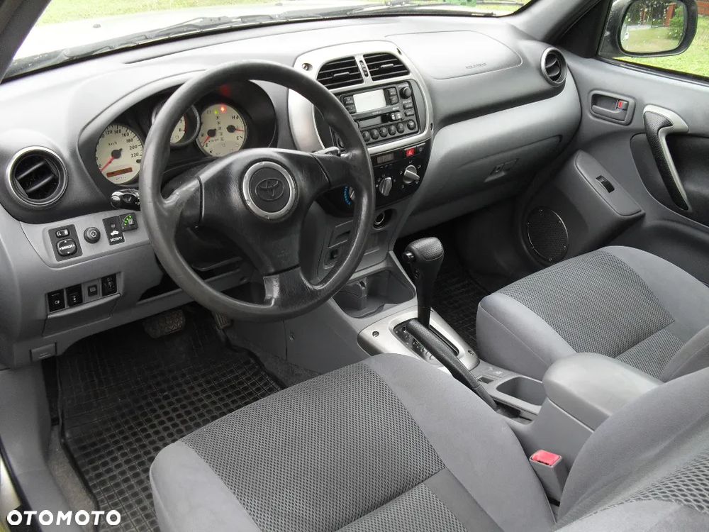 Toyota RAV4 2.0 VVT-i Prestige - 10