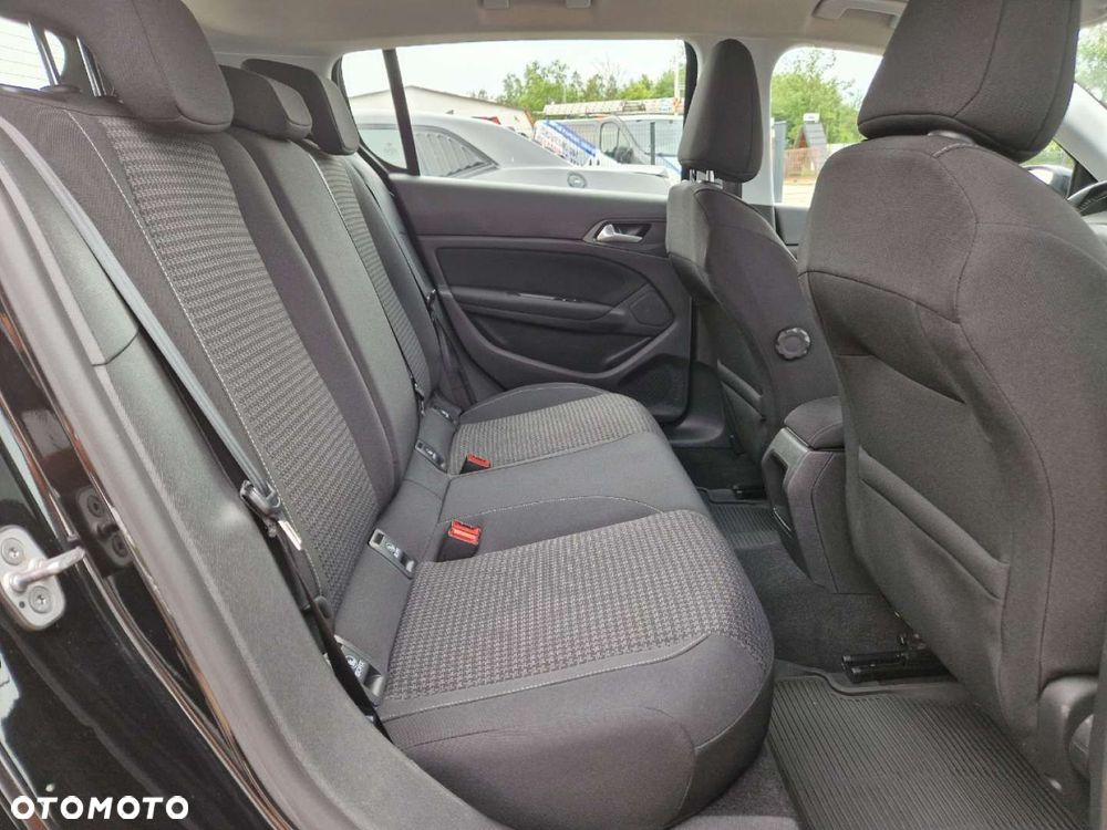 Peugeot 308 - 17