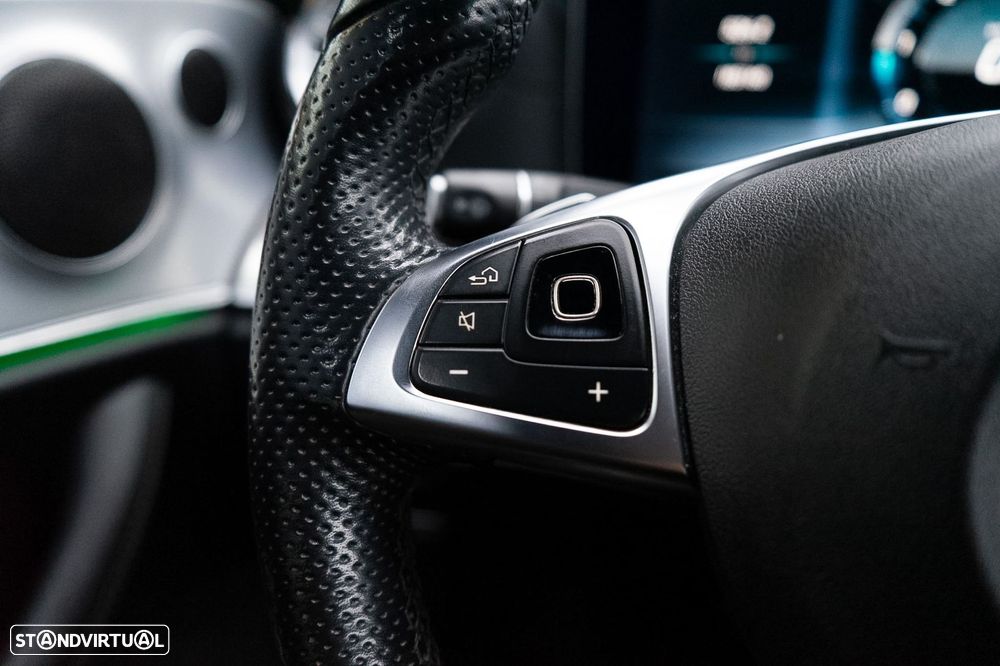 Mercedes-Benz E 220 d AMG Line - 41