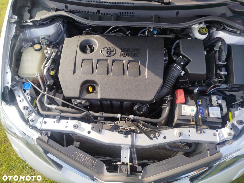 Toyota Auris - 10