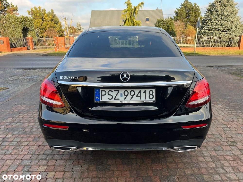 Mercedes-Benz Klasa E 220 d 9G-TRONIC - 8