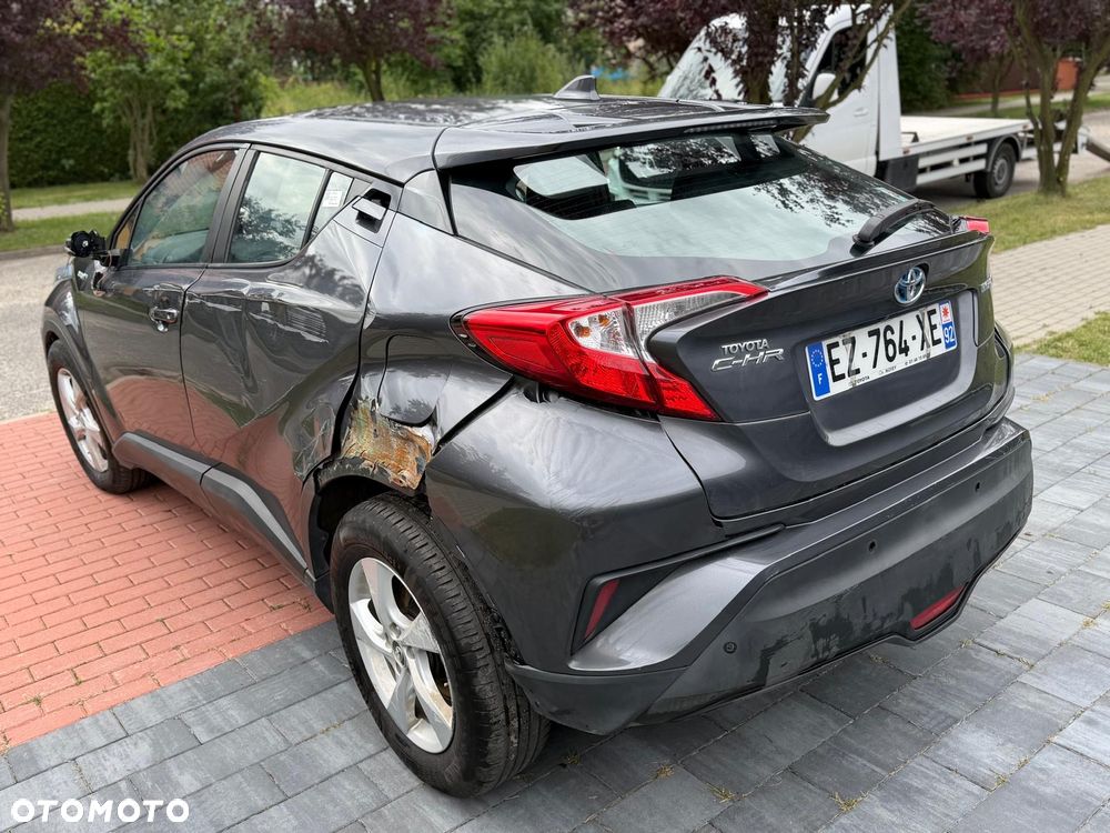 Toyota C-HR Business-Edition - 7