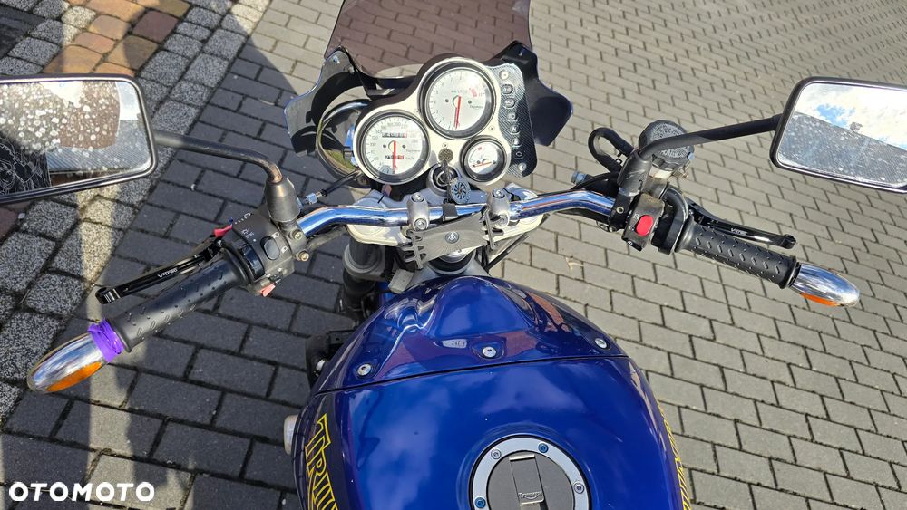 Triumph Speed Triple - 9