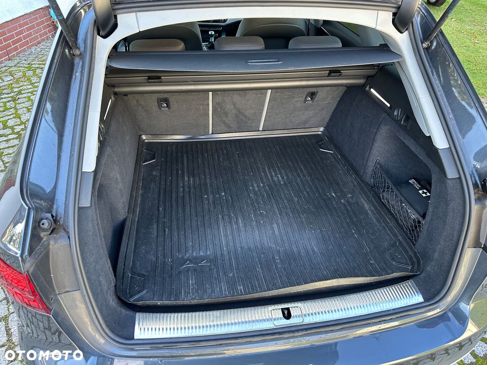Audi A4 Allroad 2.0 TDI Quattro - 19