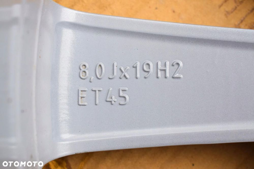 SKODA 19 Enyaq iV SuperB Octavia IV 5LA Nowy Model Oryginał - 13