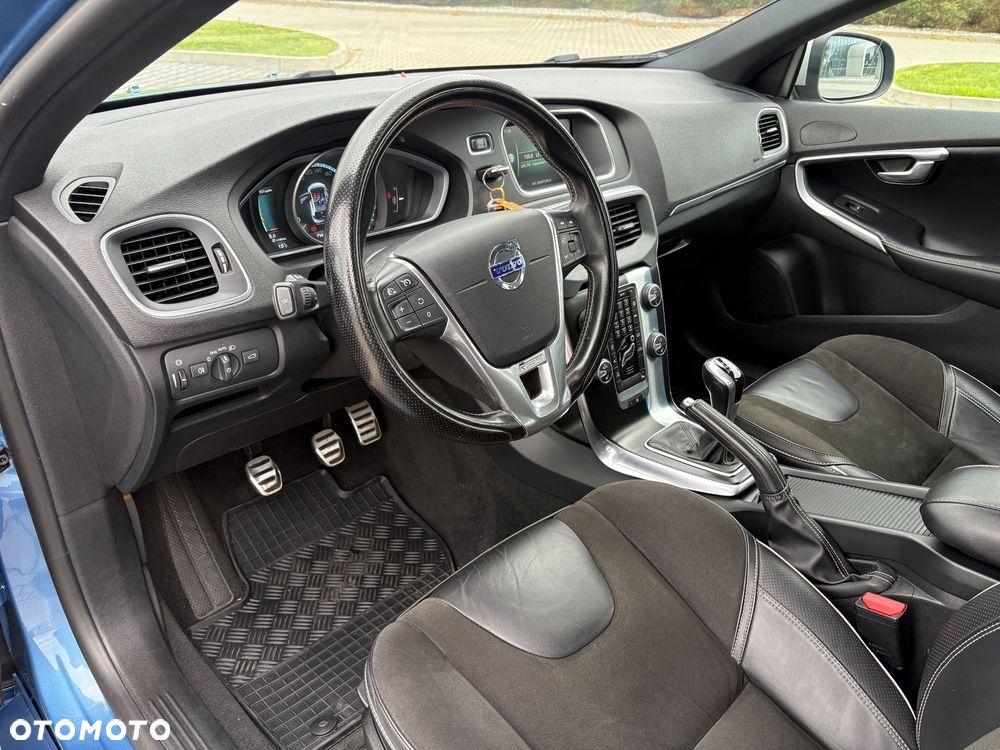 Volvo V40 D2 RDesign - 15