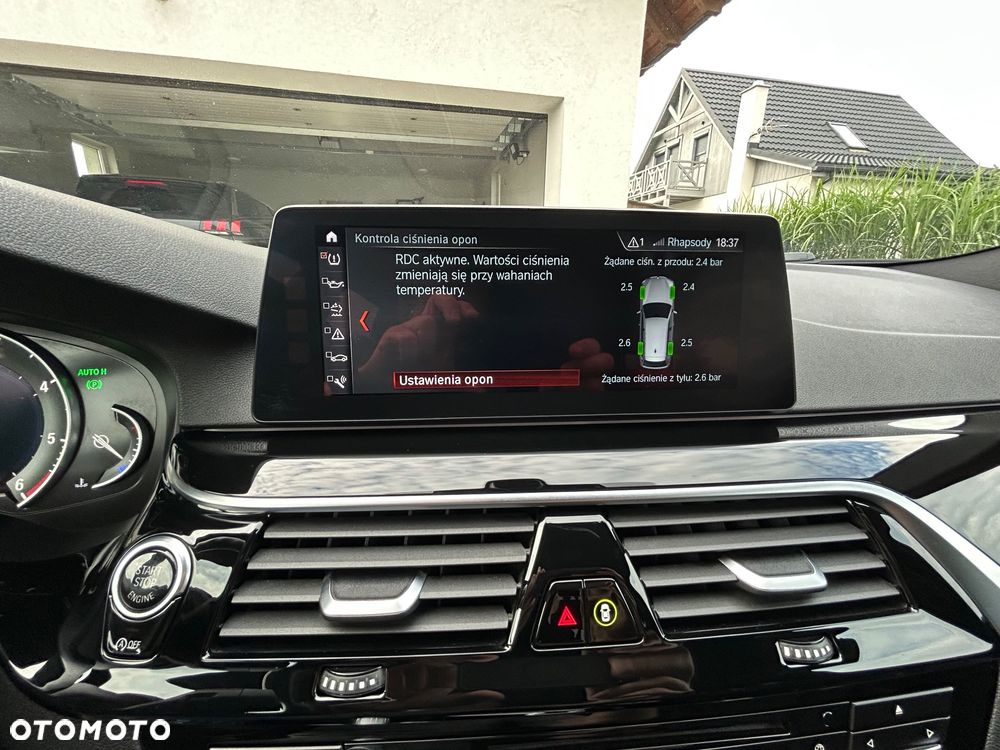 BMW Seria 5 525d Sport Line - 16
