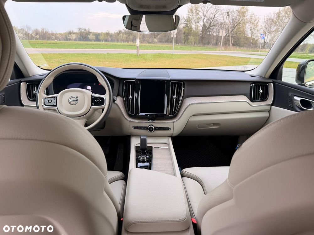 Volvo XC 60 B4 B Plus Bright - 6