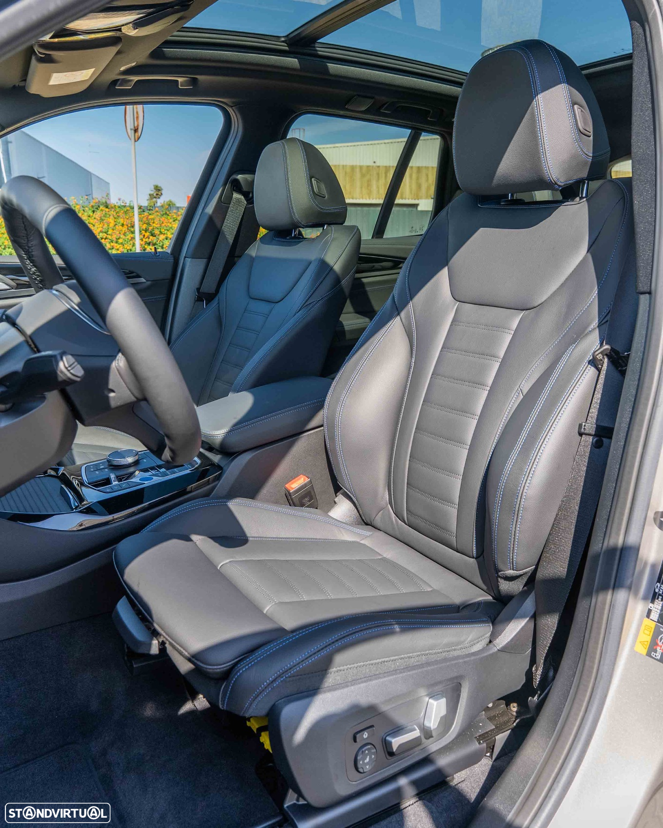 BMW iX3 M Sport Impressive - 8