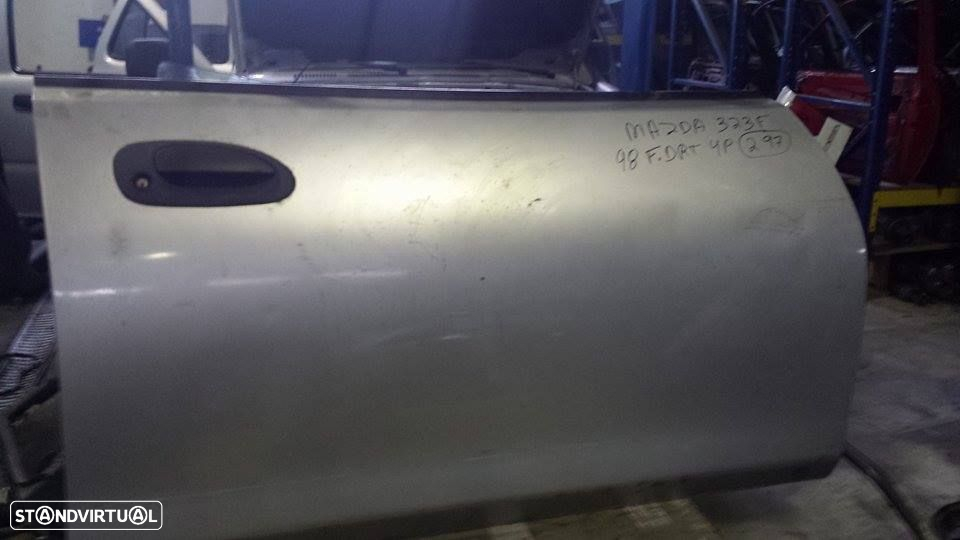 Porta REF297 MAZDA 323F 1998 4P CINZA FD - 2