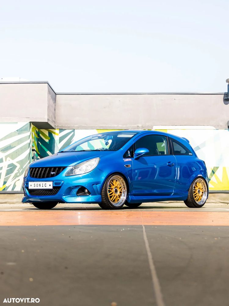 Opel Corsa 1.6 OPC - 8