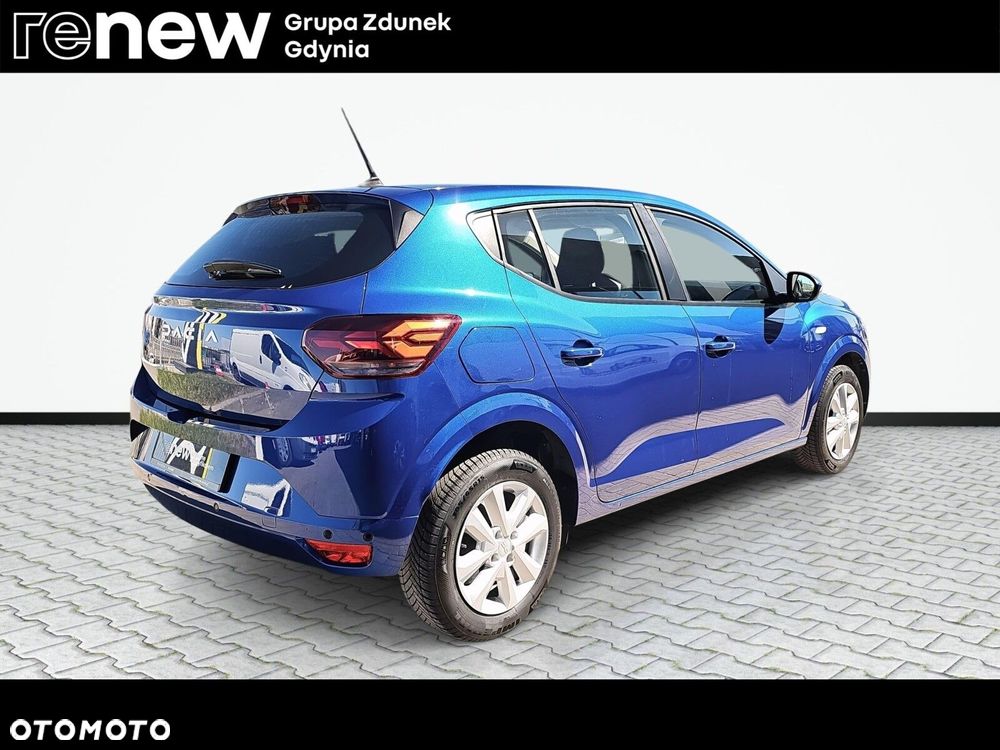 Dacia Sandero - 5