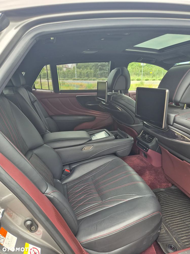Lexus LS 500h Omotenashi AWD - 22