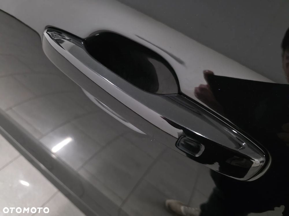 Volvo XC 60 D4 Geartronic RDesign - 25