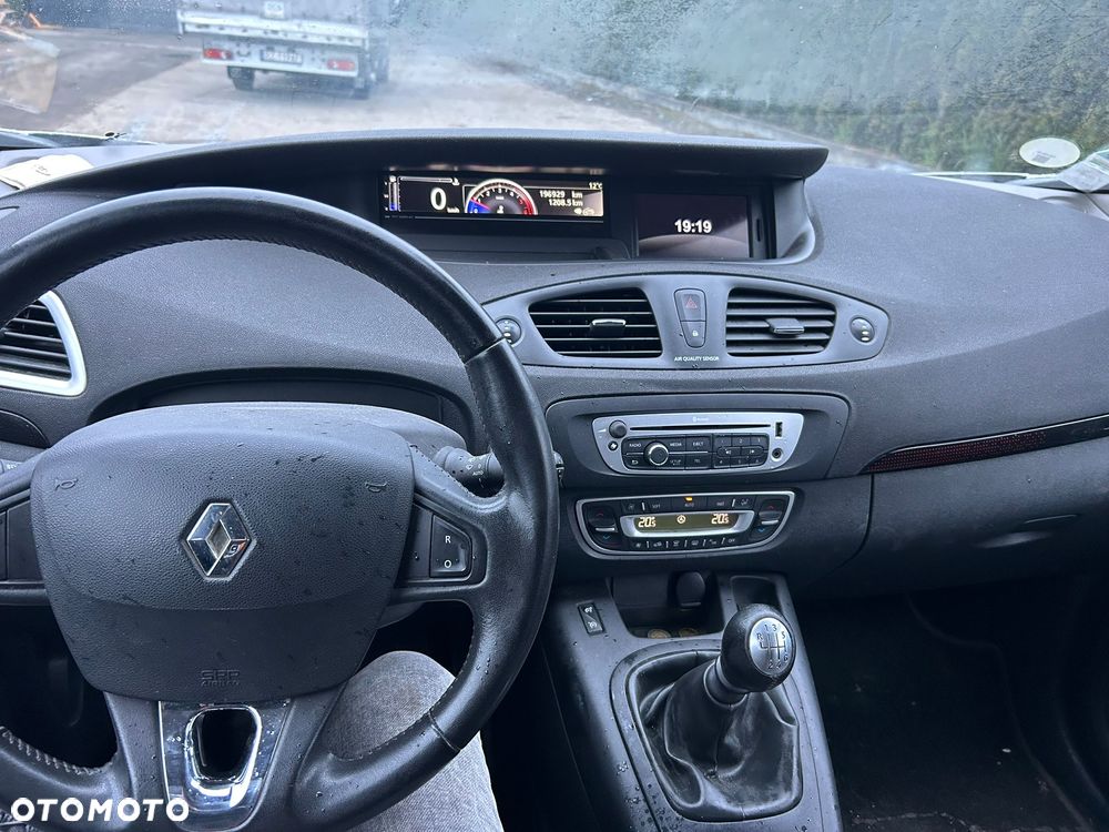 Renault Scenic - 7