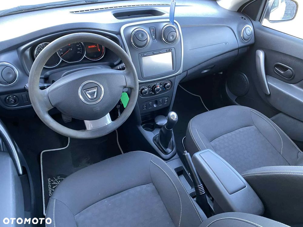 Dacia Sandero TCe 90 Laureate - 18