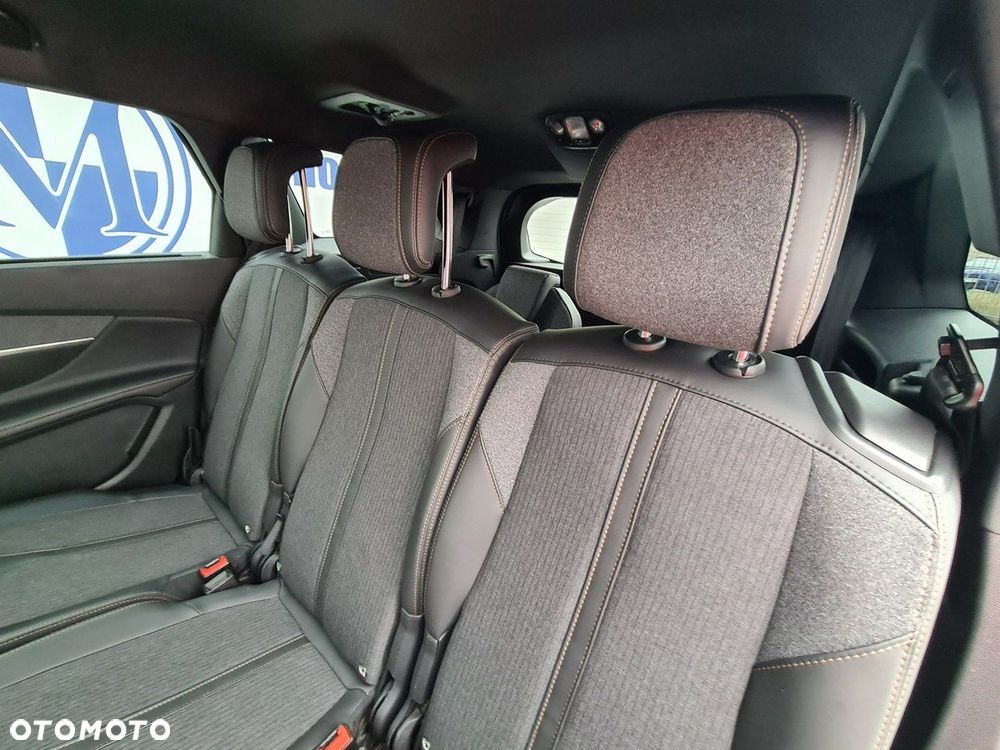 Peugeot 5008 1.5 BlueHDi Allure Pack S&S EAT8 - 28