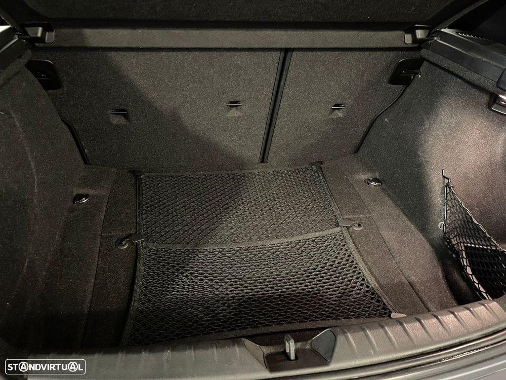 BMW 116 d Sport Line - 36