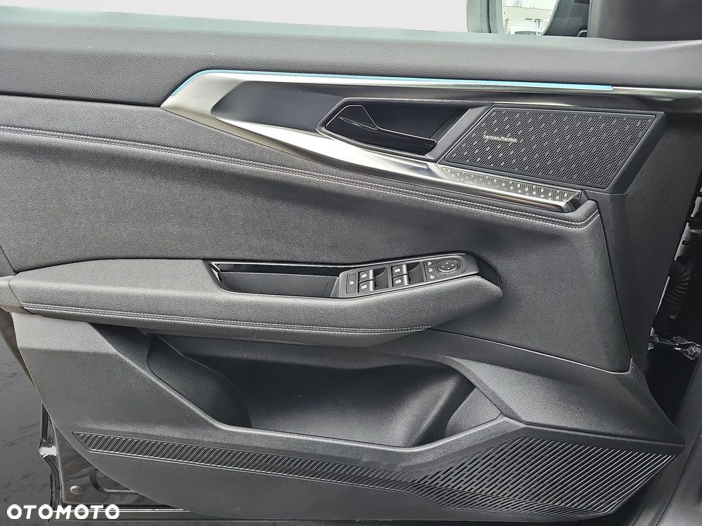 Renault Austral 1.2 E-Tech Full Hybrid 200 Iconic MMT - 16