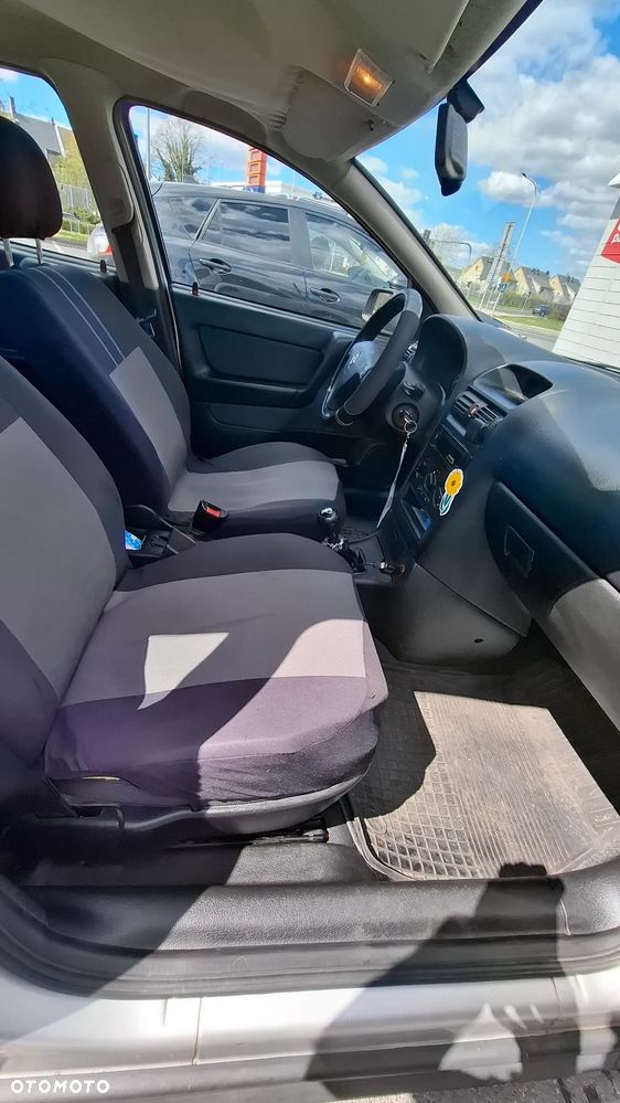 Opel Astra 1.4 NJoy - 19