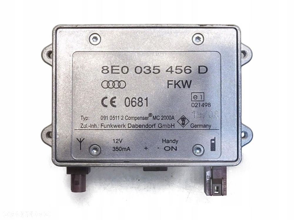 WZMACNIACZ ANTENY AUDI A3 8P 8E0035456D - 1