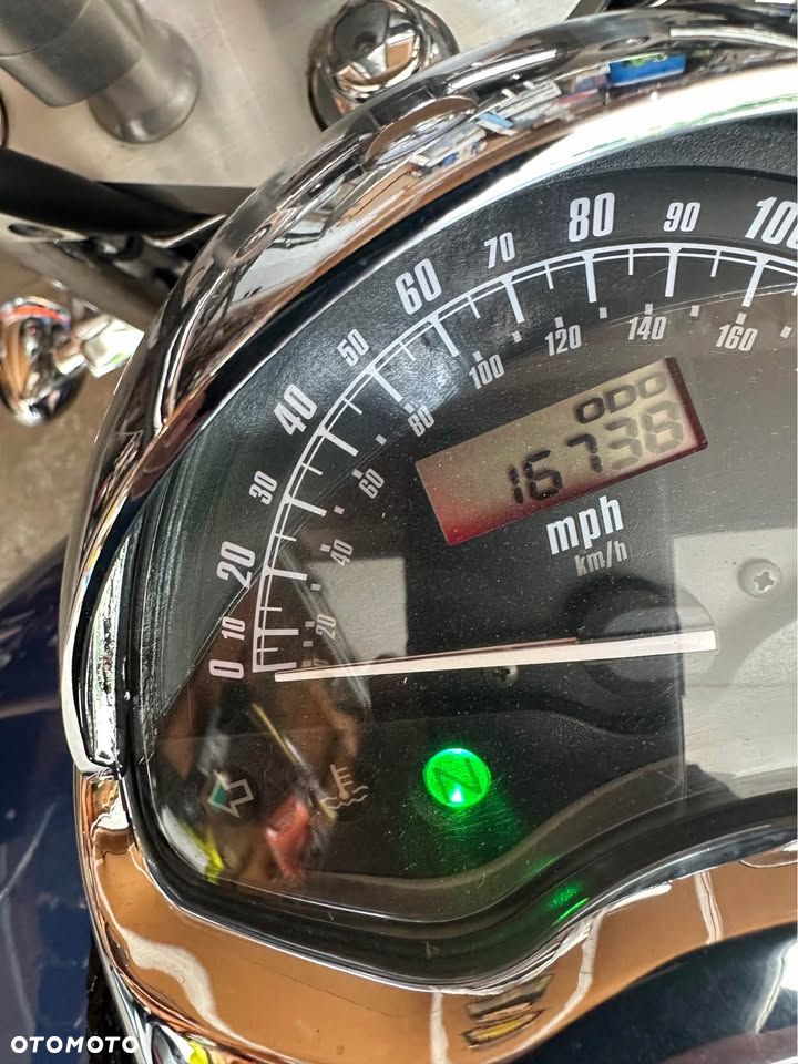 Honda VTX - 38