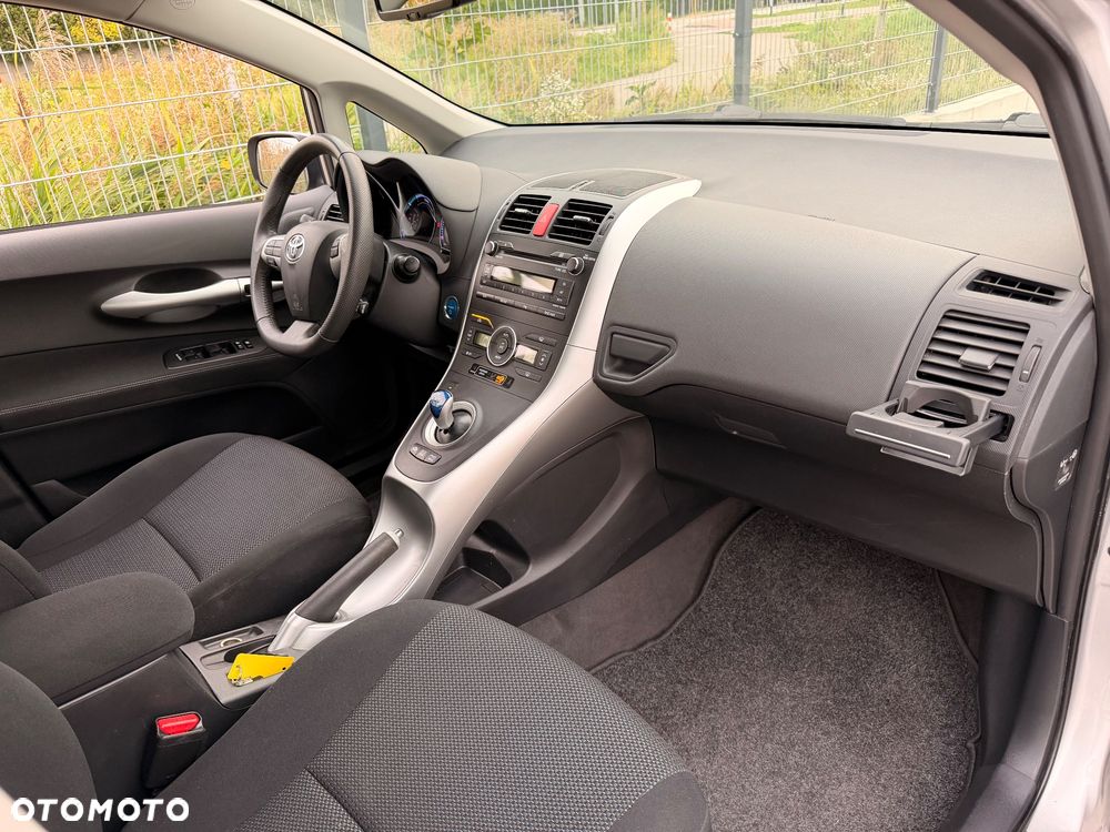 Toyota Auris - 27