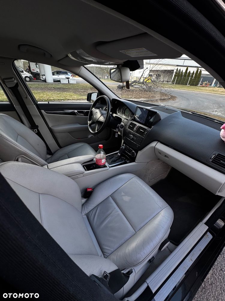 Mercedes-Benz Klasa C 200 CDI DPF Automatik - 14