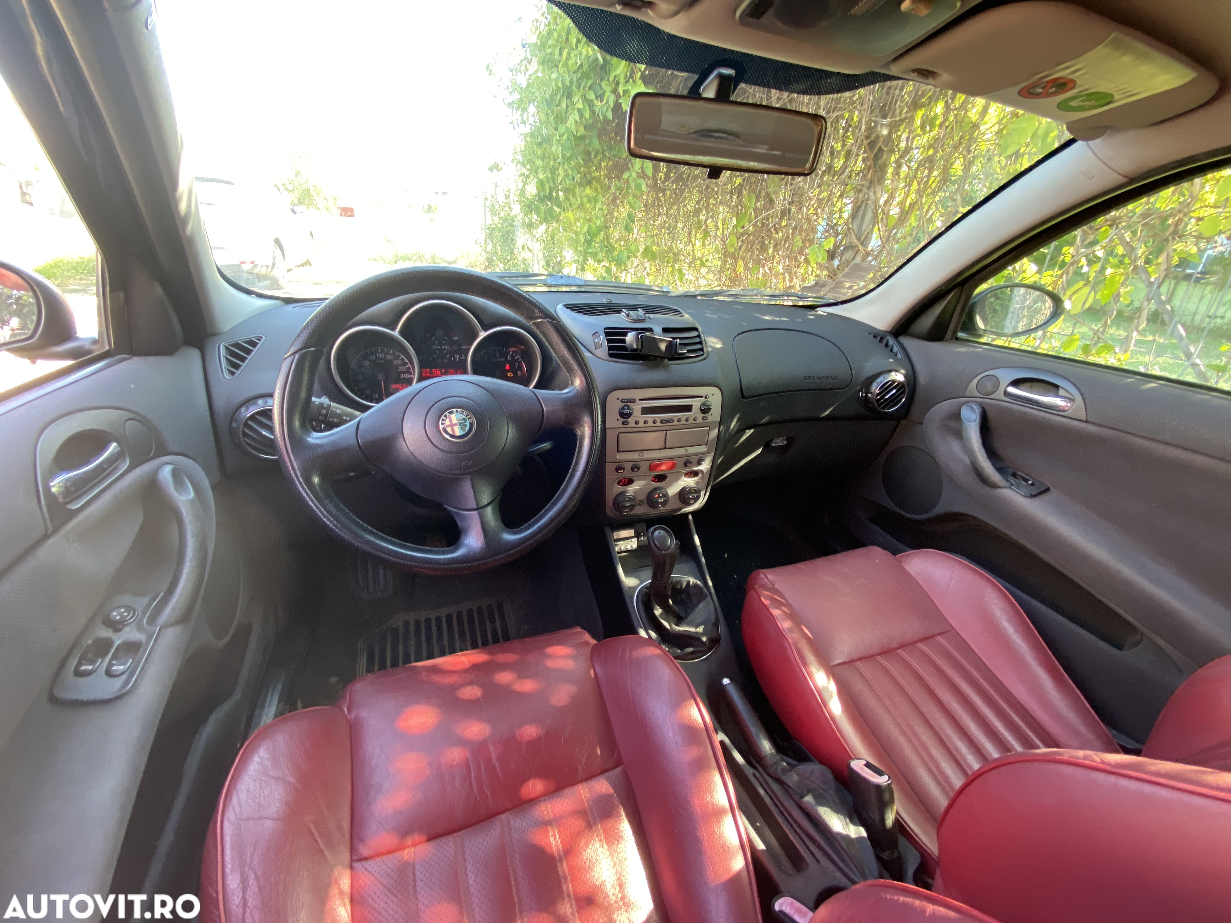 Alfa Romeo 147 2.0 Twin Spark Distinctive - 5