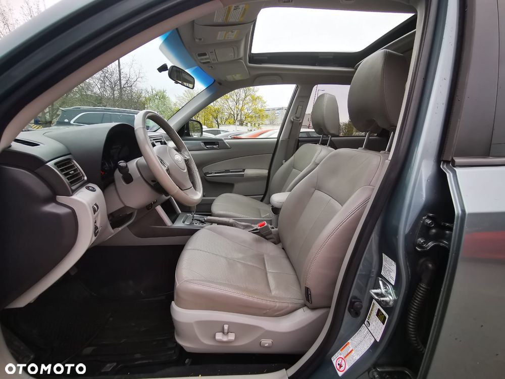 Subaru Forester 2.5 X Limited - 16