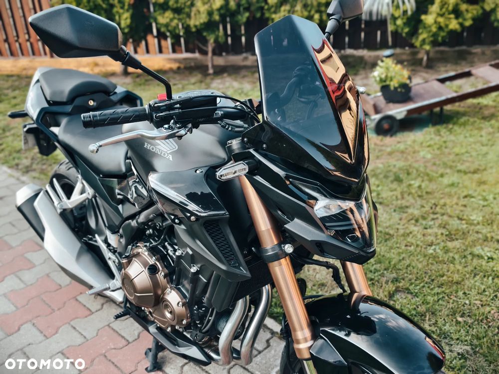 Honda CB - 15