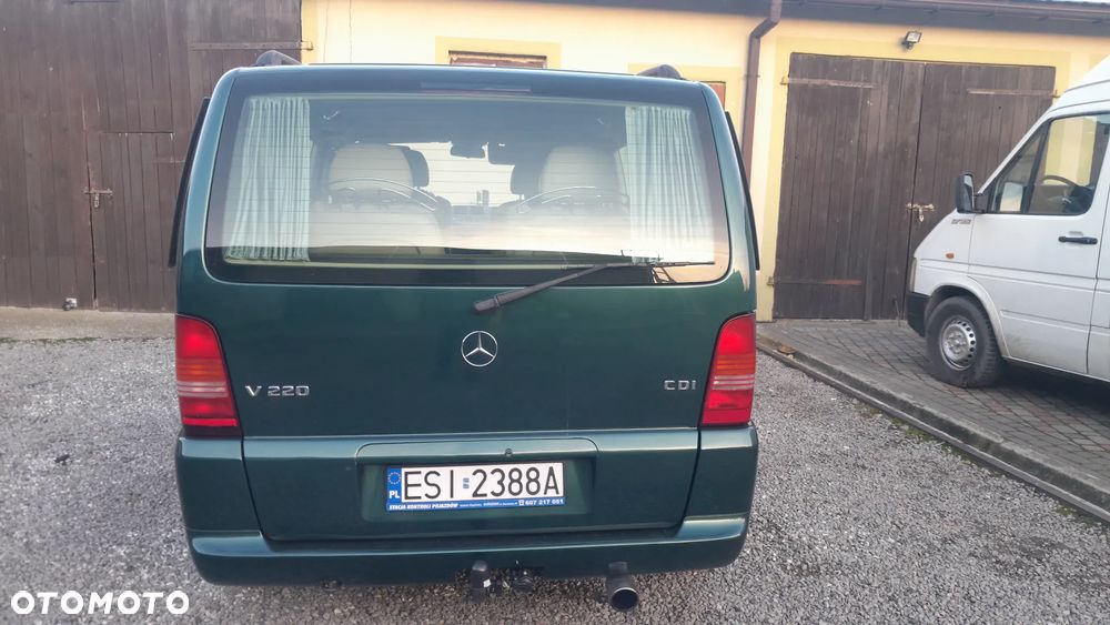 Mercedes-Benz Klasa V - 9