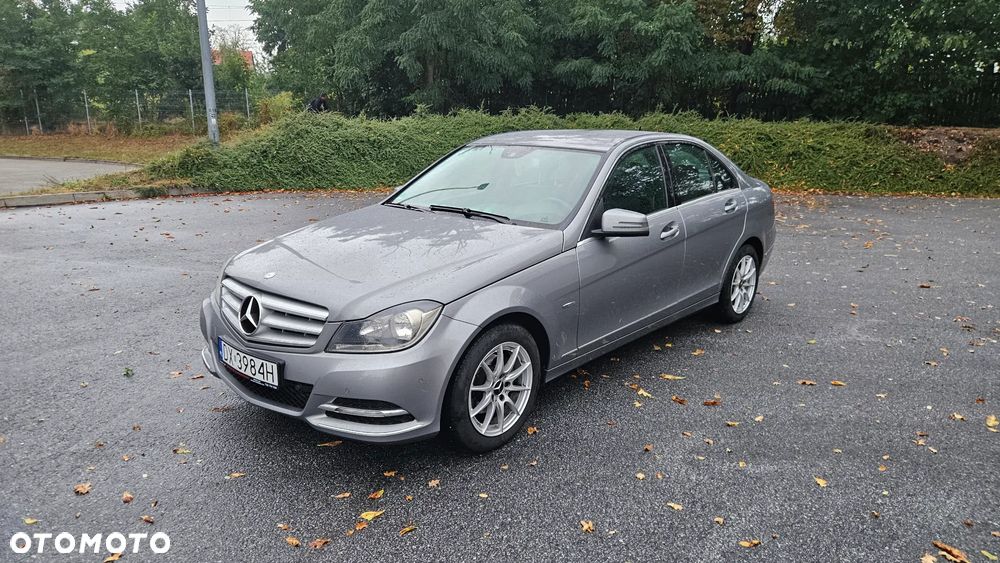 Mercedes-Benz Klasa C 180 BlueEFFICIENCY Avantgarde - 1