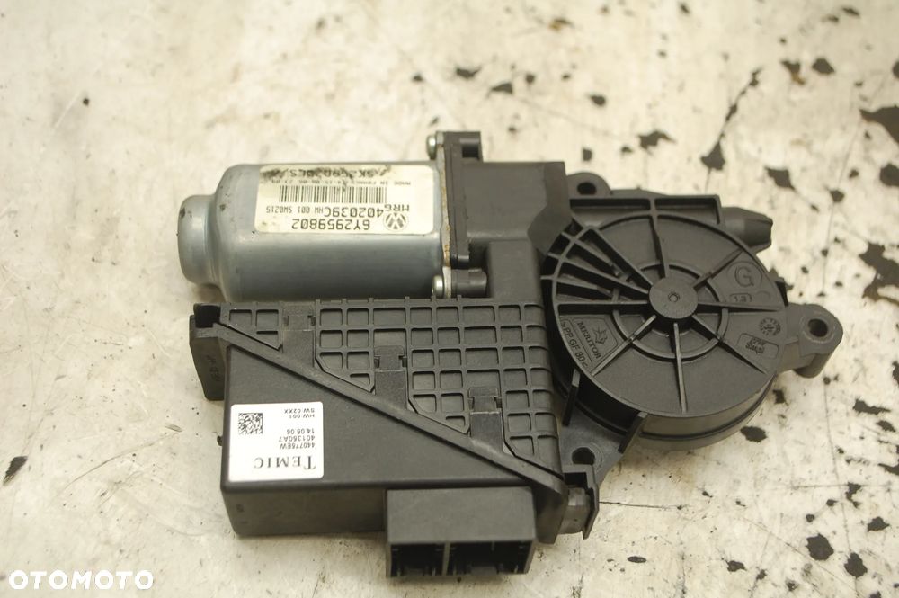 SILNICZEK SZYBY LEWY PRZÓD PRZEDNI LEWY 6Y2959802 SKODA ROOMSTER PRAKTIK VW POLO IV T5 - 1