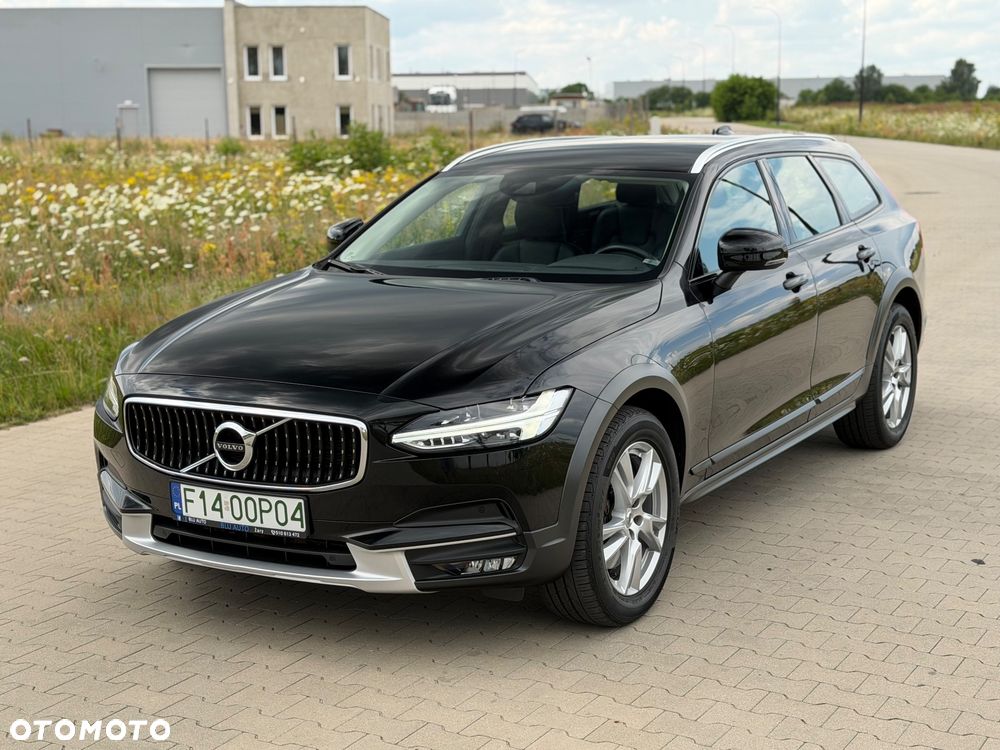 Volvo V90 Cross Country D4 AWD Geartronic Pro - 3