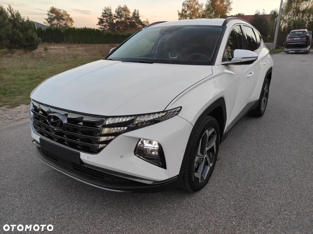 Hyundai Tucson - 2