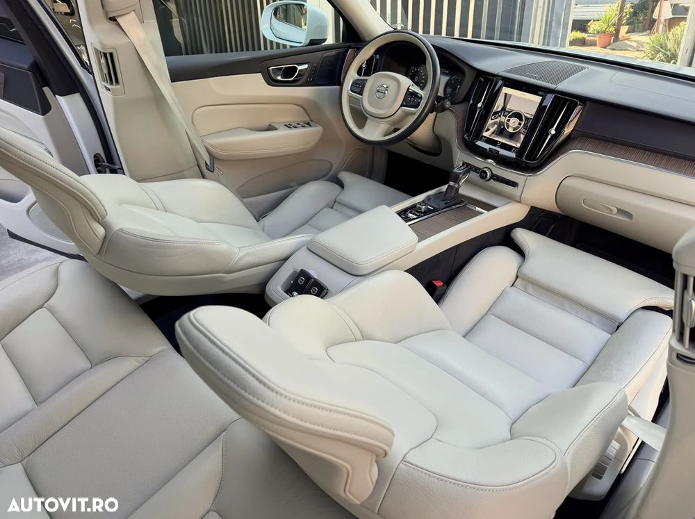 Volvo XC 60 - 29