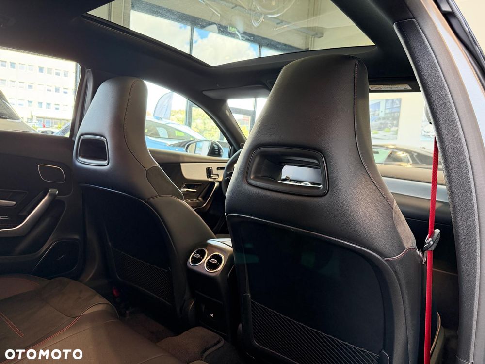 Mercedes-Benz Klasa A 45 S AMG 4-Matic 8G-DCT - 9